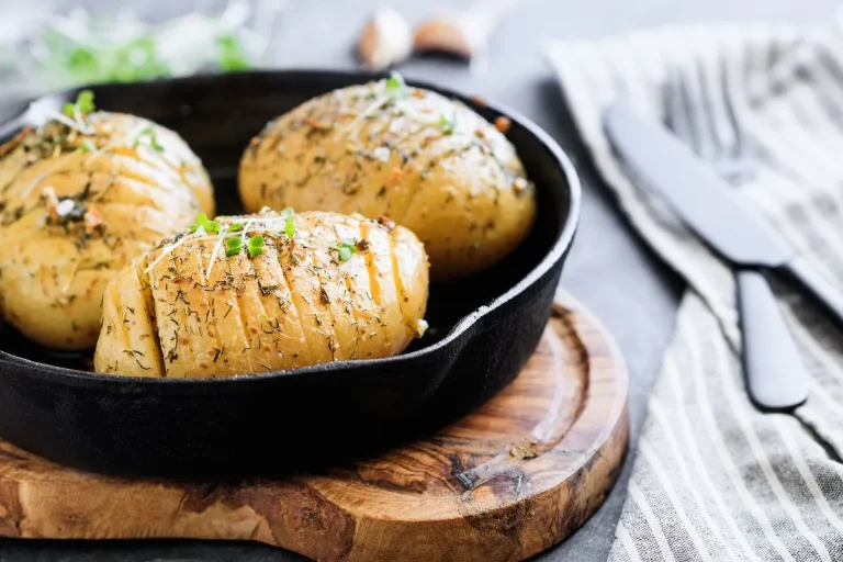 je-ne-prepare-plus-de-puree-ni-de-gratin-a-noel-depuis-que-jai-essaye-cette-recette-de-pommes-de-terre-notee-5-5